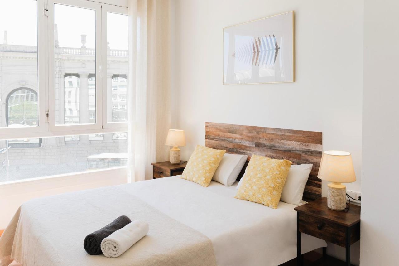 Sunny And Modern Apartment Ideal For Groups Барселона Экстерьер фото